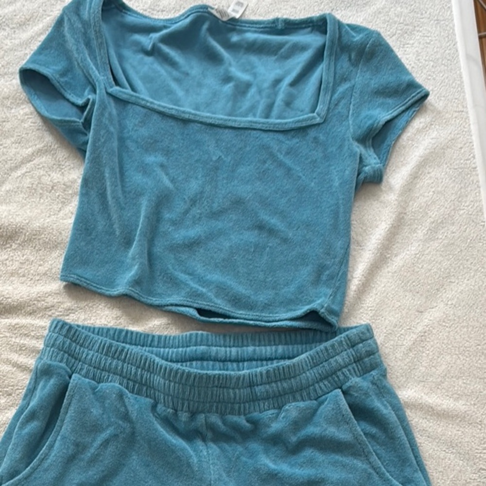 ALO Yoga Blue Pajama Set